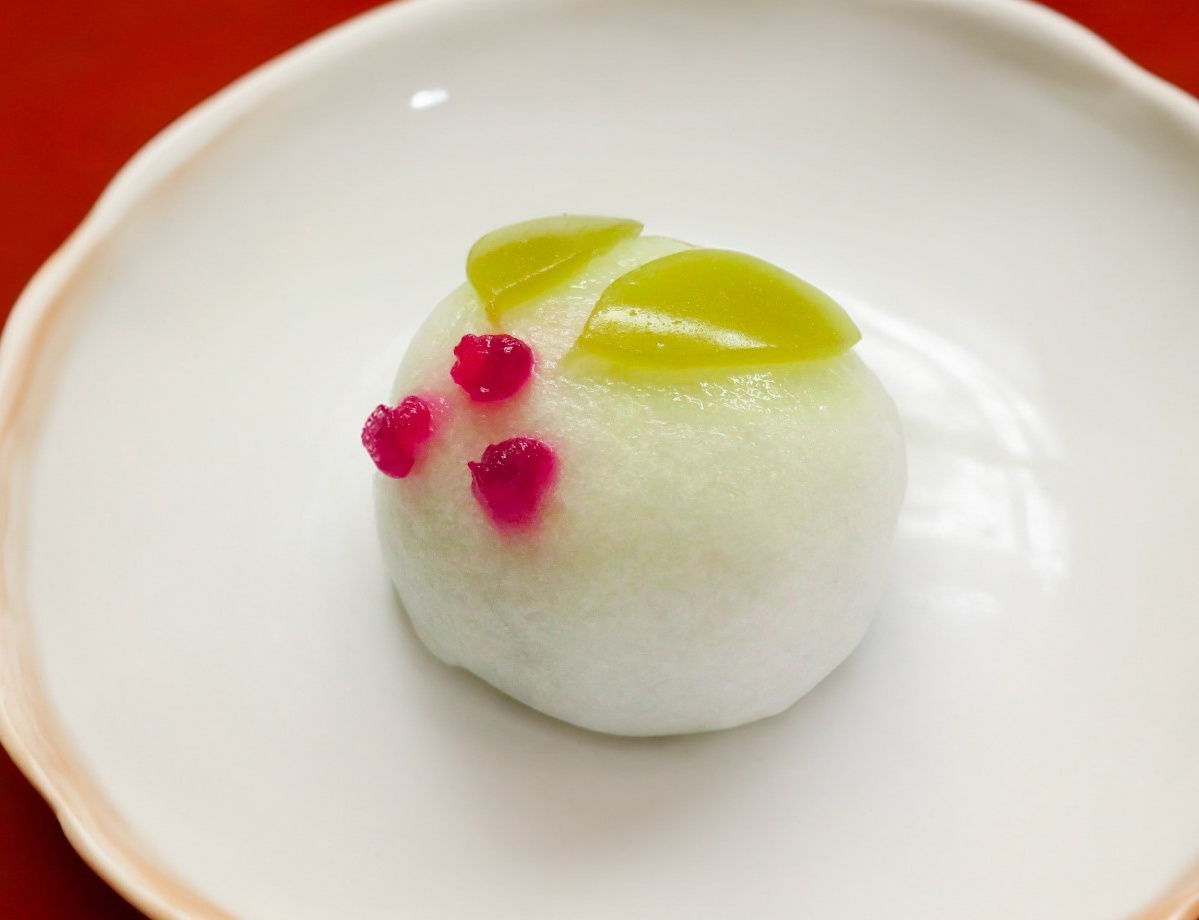 紫式部(むらさきしきぶ)