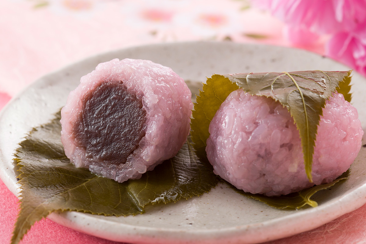 さくら餅(おひとつ140円)